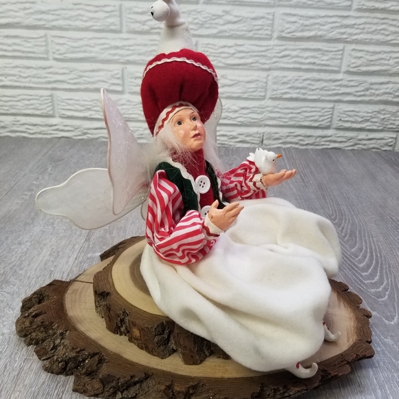 Windward Pixie Fairy w/ bird - Picture 11 of 11